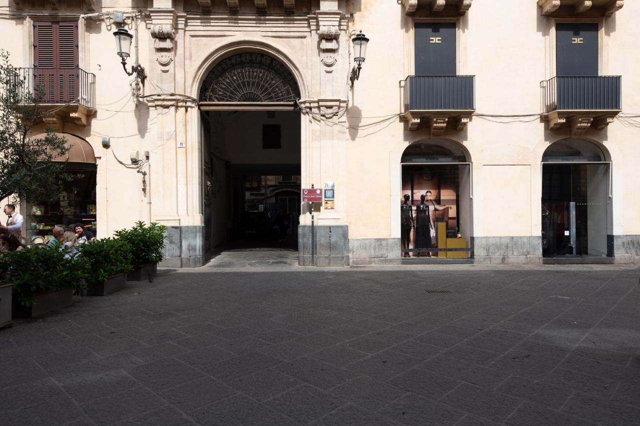 La Regina Del Duomo Catania Centro酒店 外观 照片